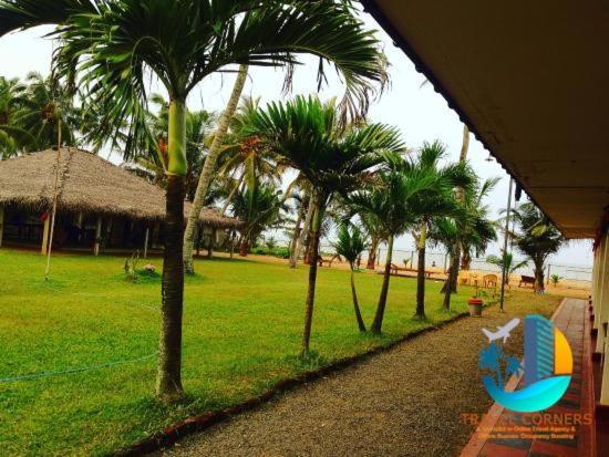 Ceylonica Beach Hotel Negombo Extérieur photo